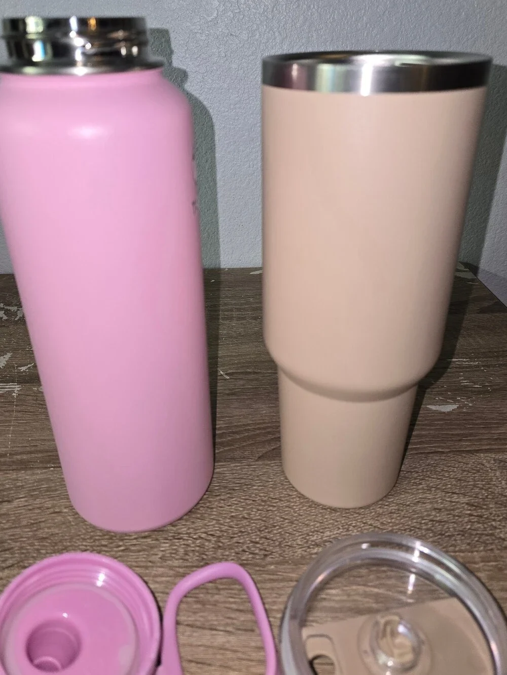 LOT of Stanley Tumbler Driftwood Tan & Takeya Bottle Pink 40 oz Stainless Steel - Picture 4 of 11